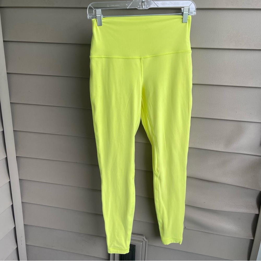 Lululemon Align High Rise Pant 27” size 8 Neon Yellow Serpentines Athleisure